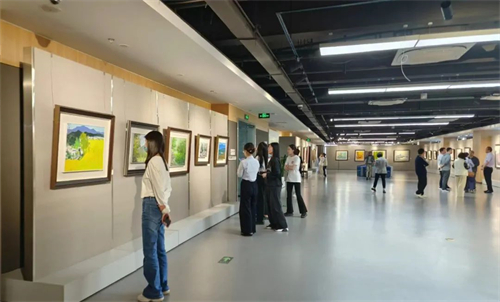 五月風(fēng)文藝展示月 一場視覺與思想的盛宴